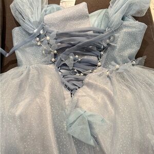 Chic Light Blue Prom Dress with Pearl Accents